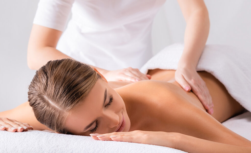Entspannung bei einer Wellnessmassage